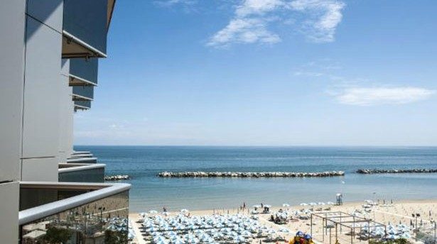 balcony with sea view